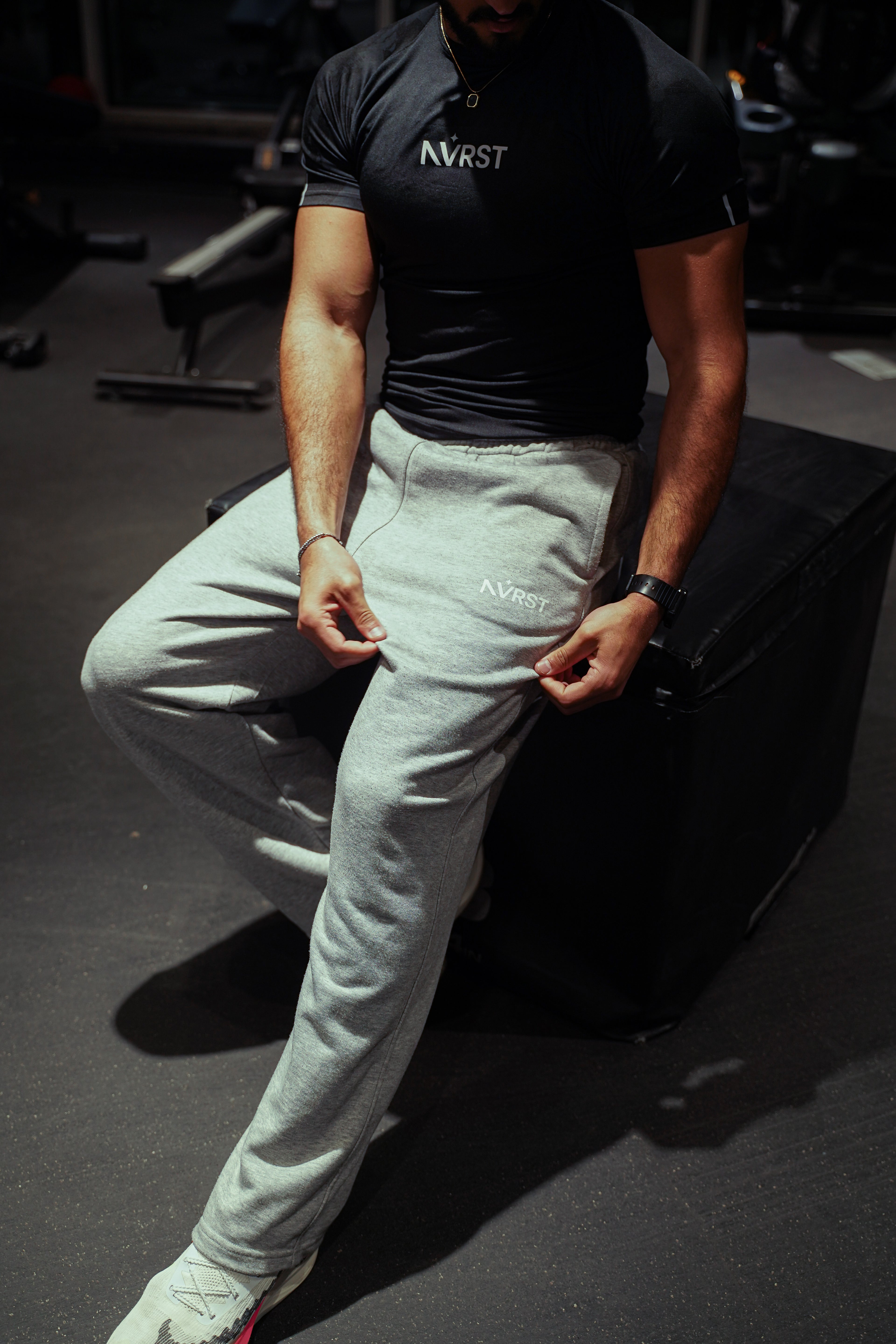 SWEATPANTS