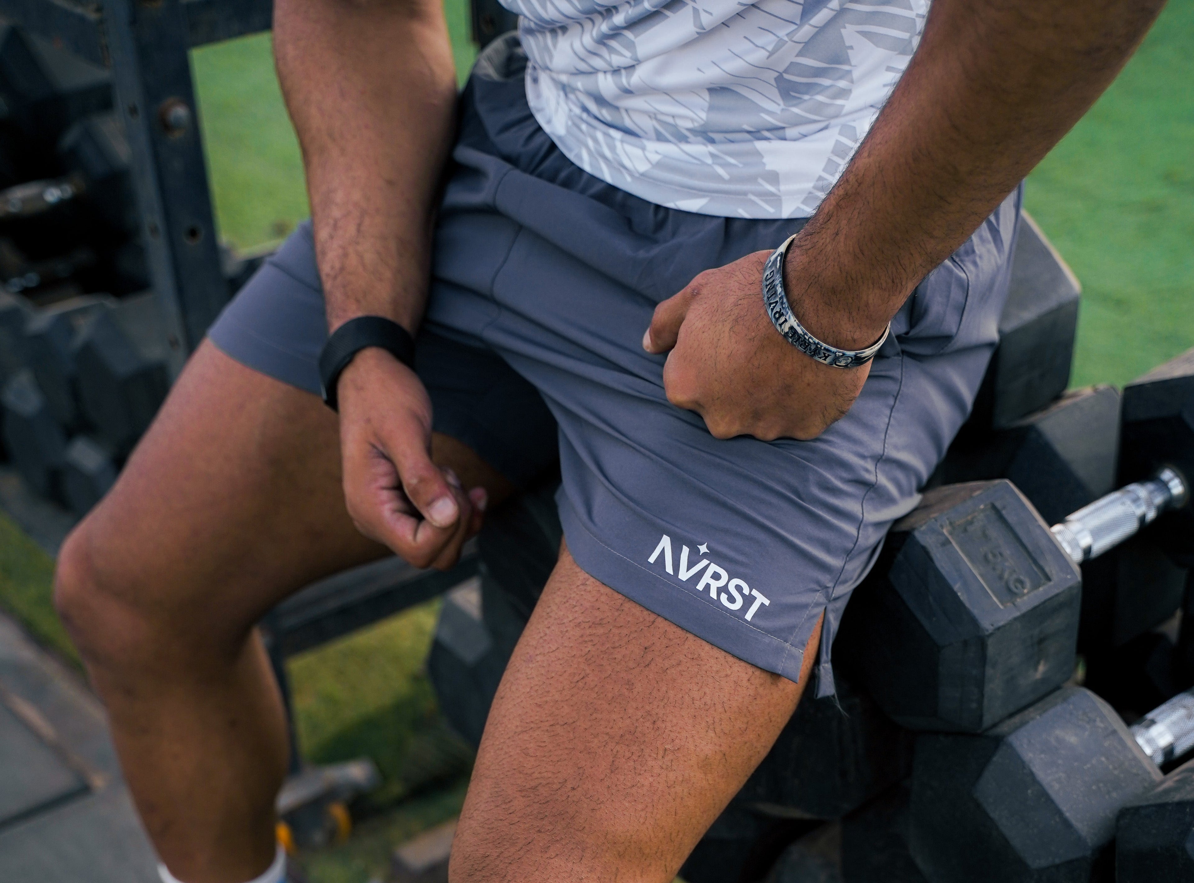 NVRST GREY SHORT
